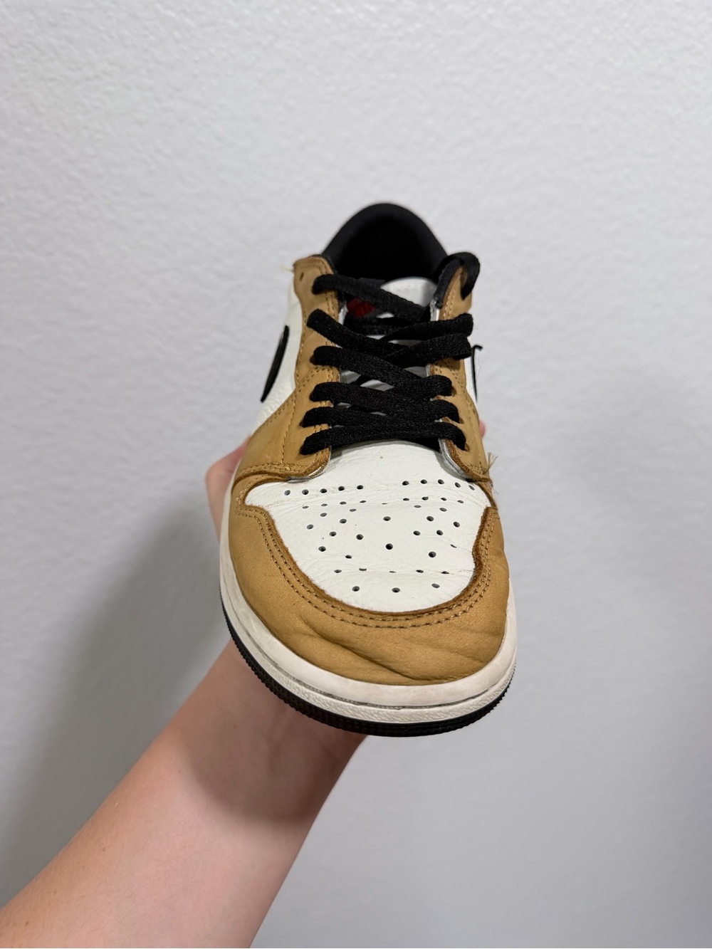Jordan retro 1 low rookie of the year - Picture 2 of 9
